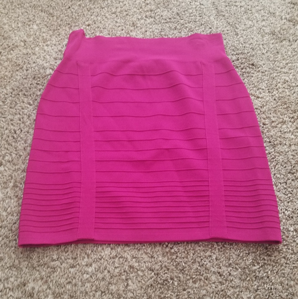 Pink pencil skirt